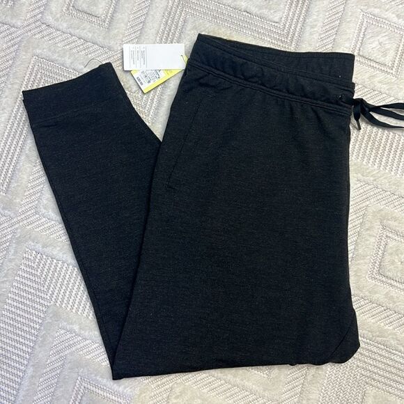 TARGET - ALL IN MOTION - Heathered Black Soft Jogger - Picture 2 of 4